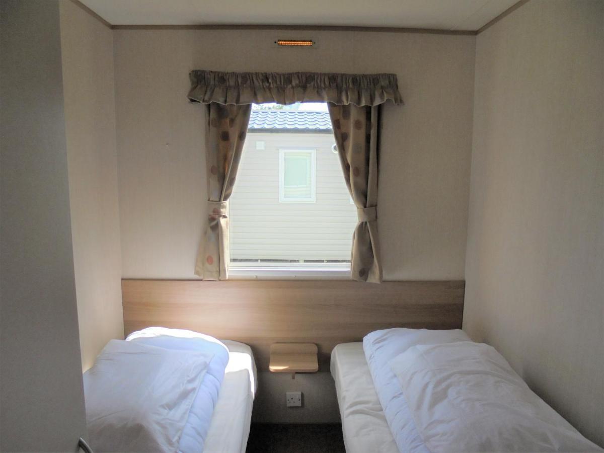 Kingfisher : Horizon Ii:- 8 Berth, Close To Site Entrance インゴールドメルズ エクステリア 写真